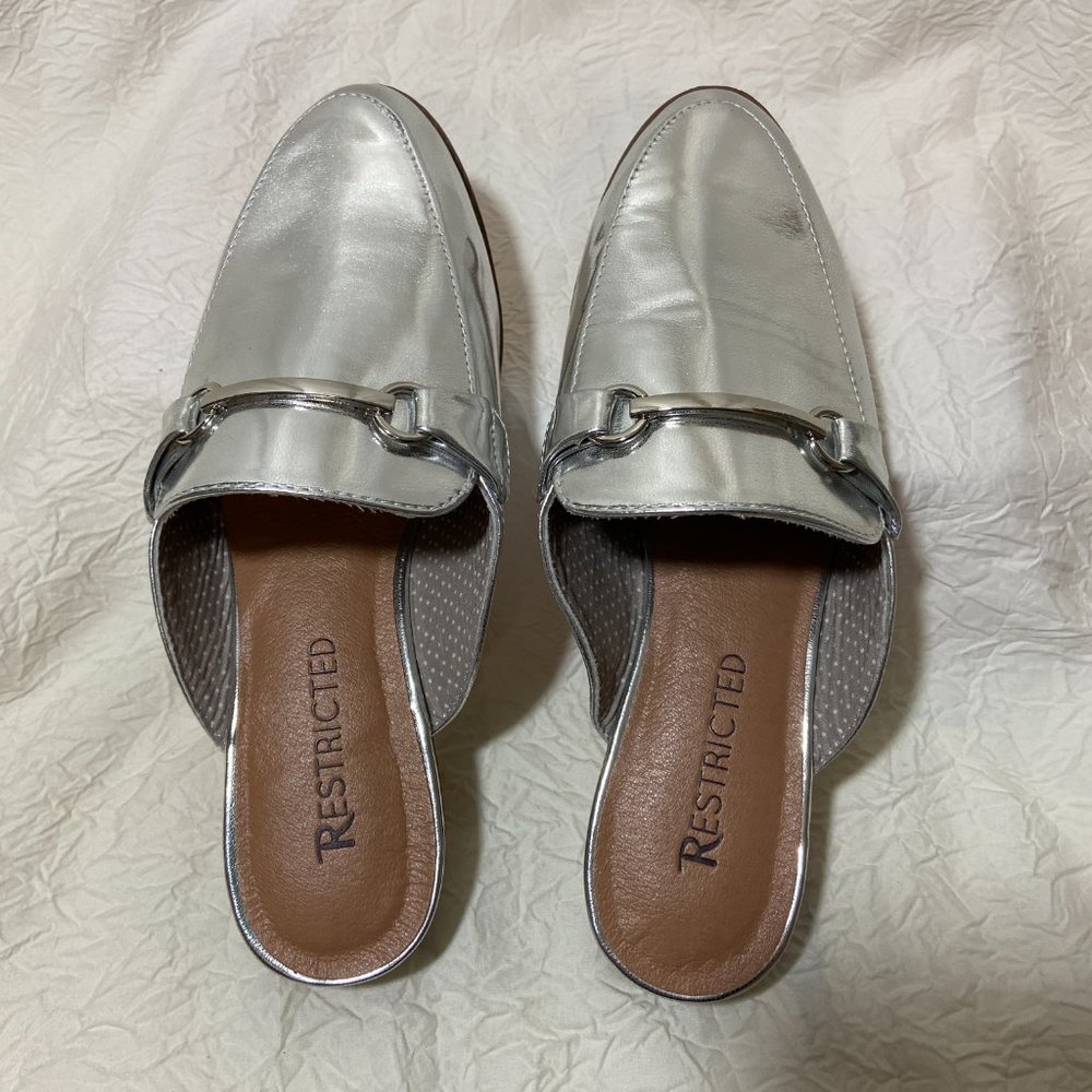Restricted Silver Metallic Mule Shiny - Picture 7 of 8